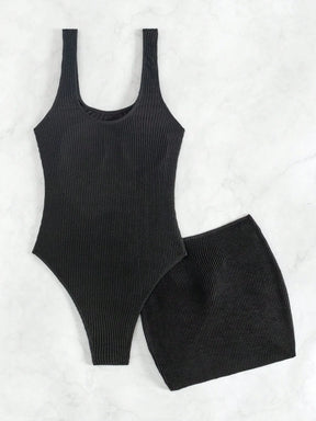 Conjunto Maiô + Saia Ana