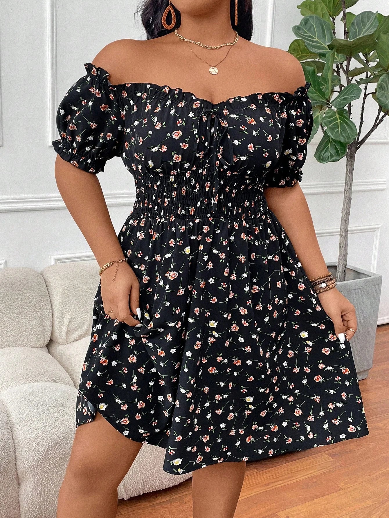 Vestido Ombro a Ombro Plus Size Grace