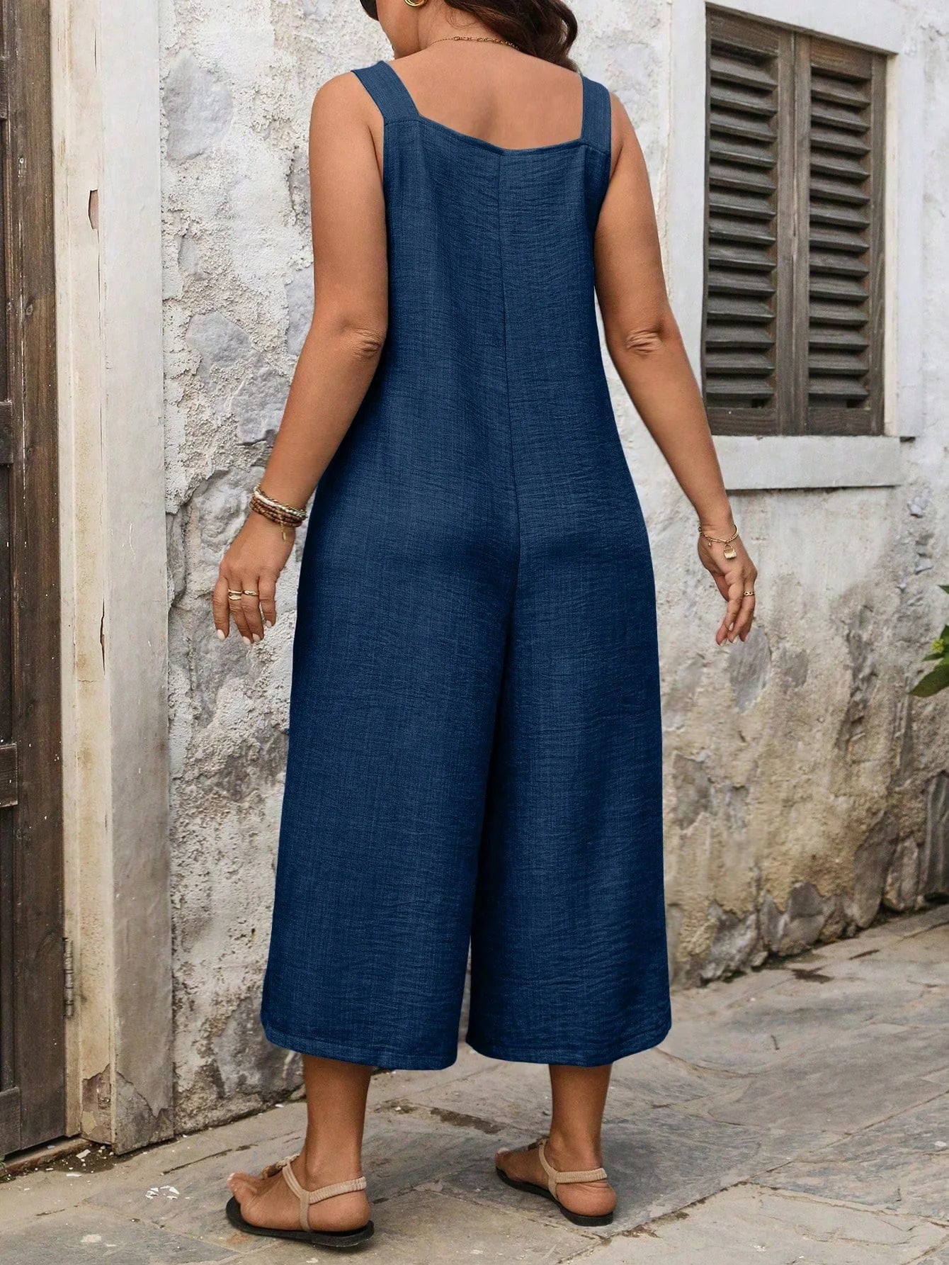 Macacão Plus Size Isis