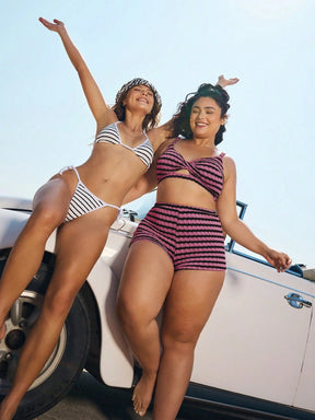 Biquíni Shorts Plus Size Listrado