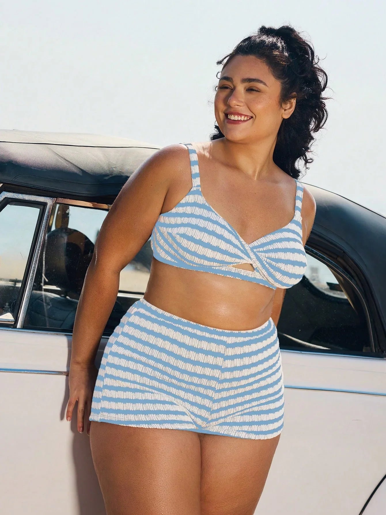 Biquíni Shorts Plus Size Listrado