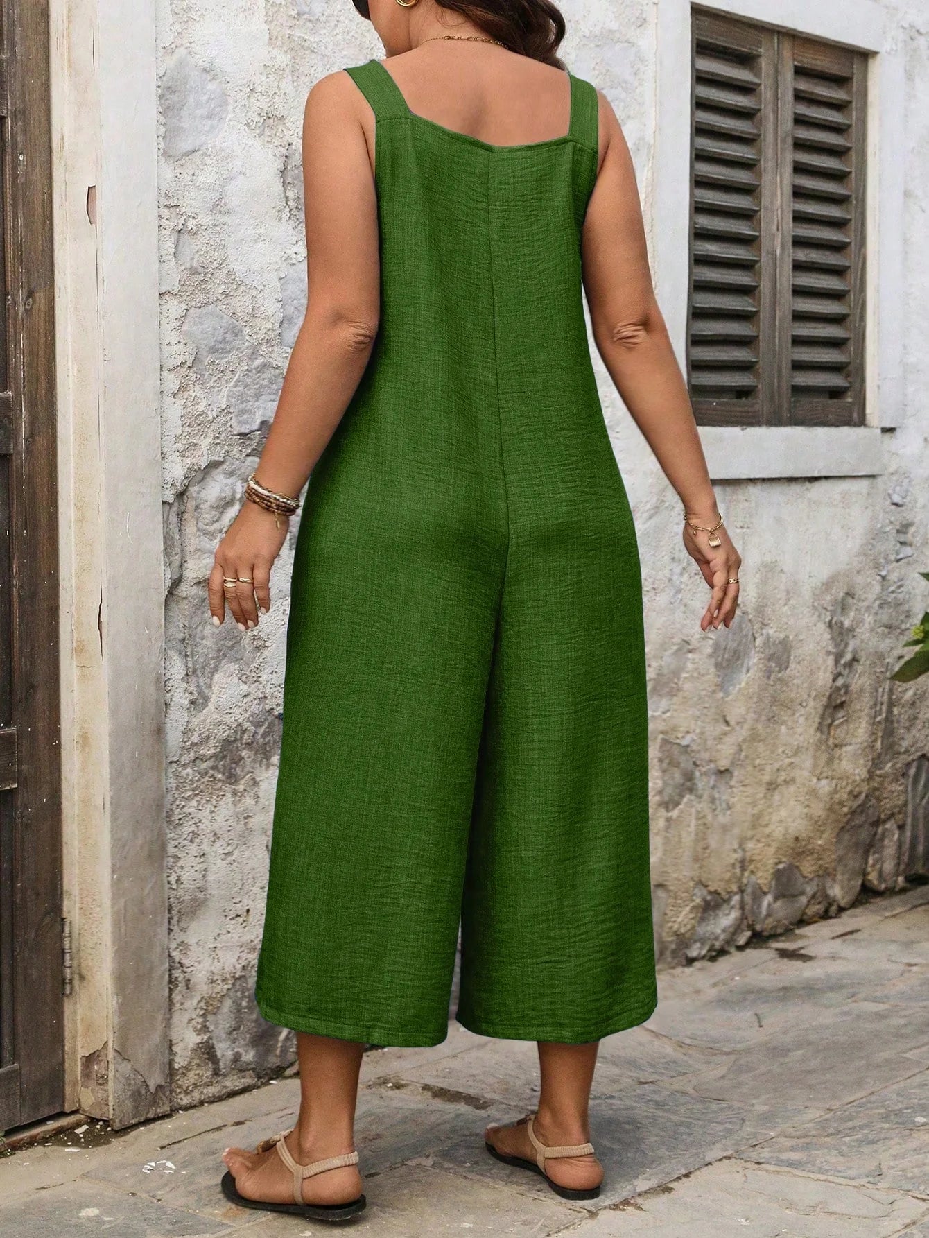 Macacão Plus Size Isis