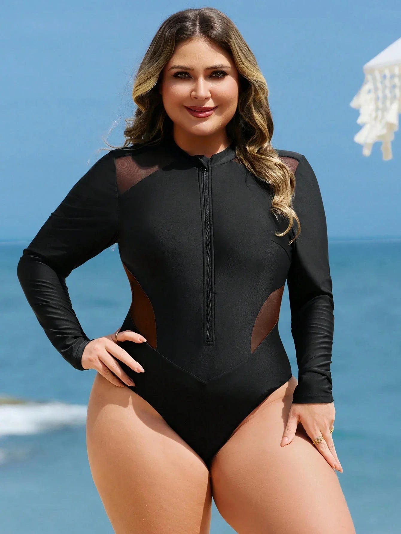 Maiô Manga Longa com Zíper Plus Size