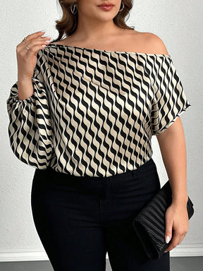 Blusa Plus Size Assimétrica Ariana