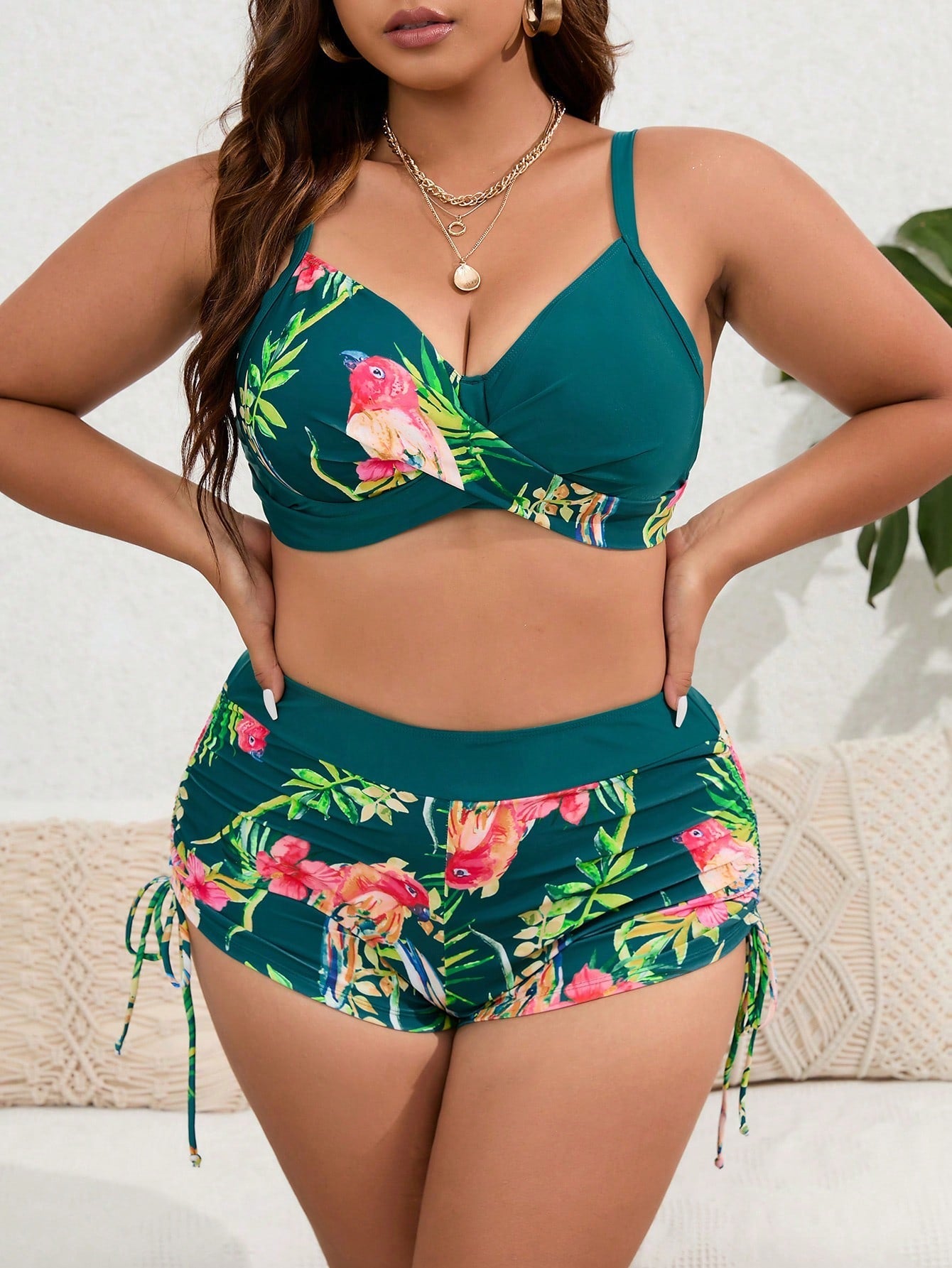Biquíni Tropical Plus Size  - Elegância e Conforto Estampado