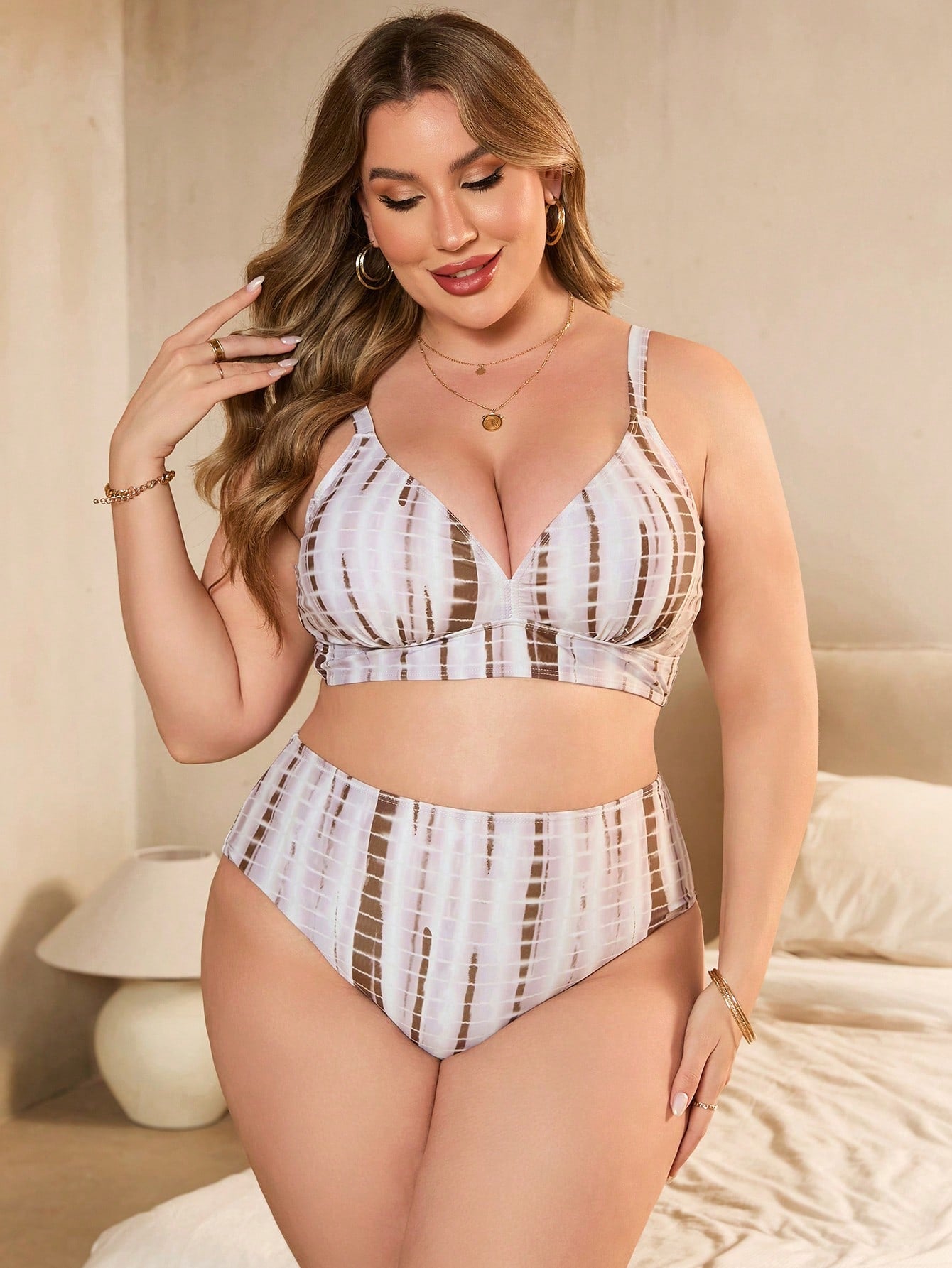 Conjunto de Biquíni Plus Size 3 Peças Laíse