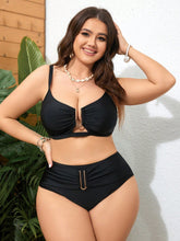 Biquíni Classic Plus Size - Elegância Minimalista